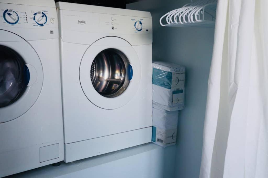 Apartament Sun Dog Manor Maple Creek Zewnętrze zdjęcie
